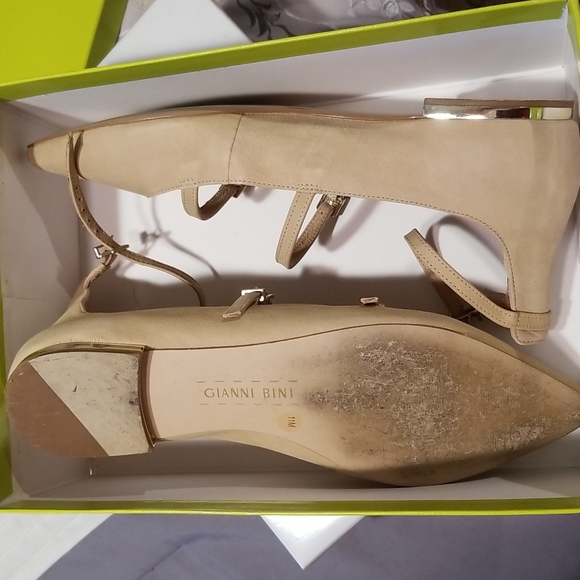 Gianni Bini blush flats - Picture 4 of 4